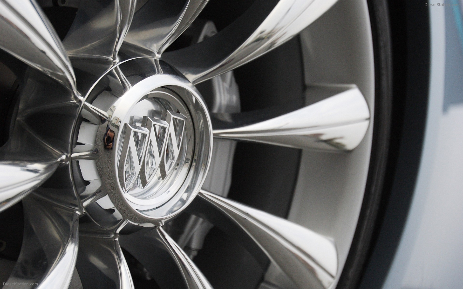 Buick Riviera Concept unveiled in Shanghai